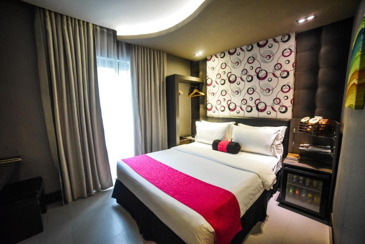 Eloisa Royal Suites Lapu-Lapu City Kültér fotó