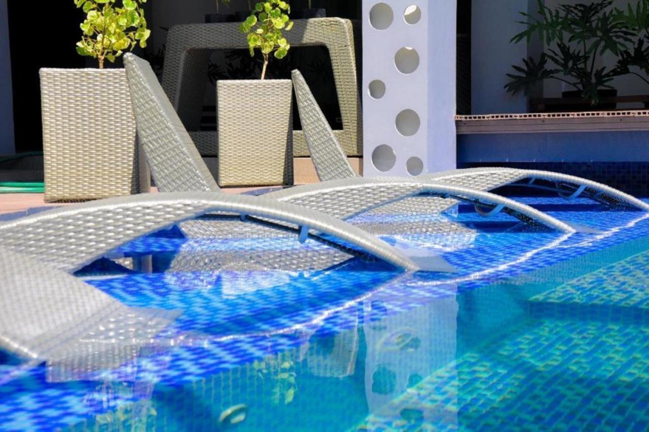 Eloisa Royal Suites Lapu-Lapu City Kültér fotó