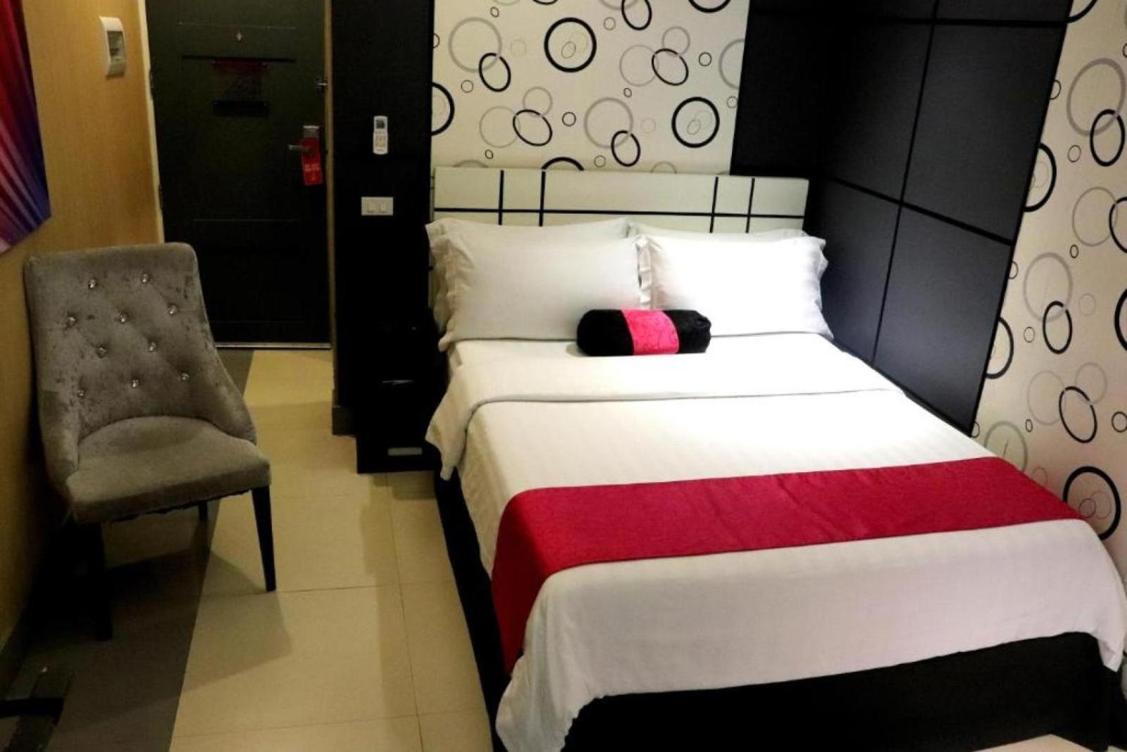 Eloisa Royal Suites Lapu-Lapu City Kültér fotó