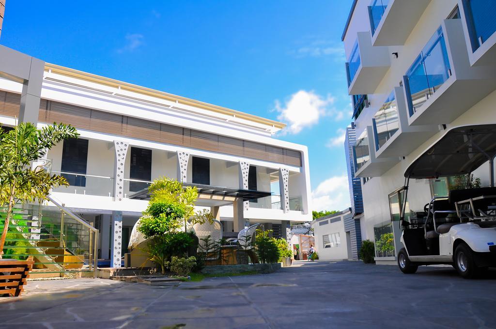 Eloisa Royal Suites Lapu-Lapu City Kültér fotó