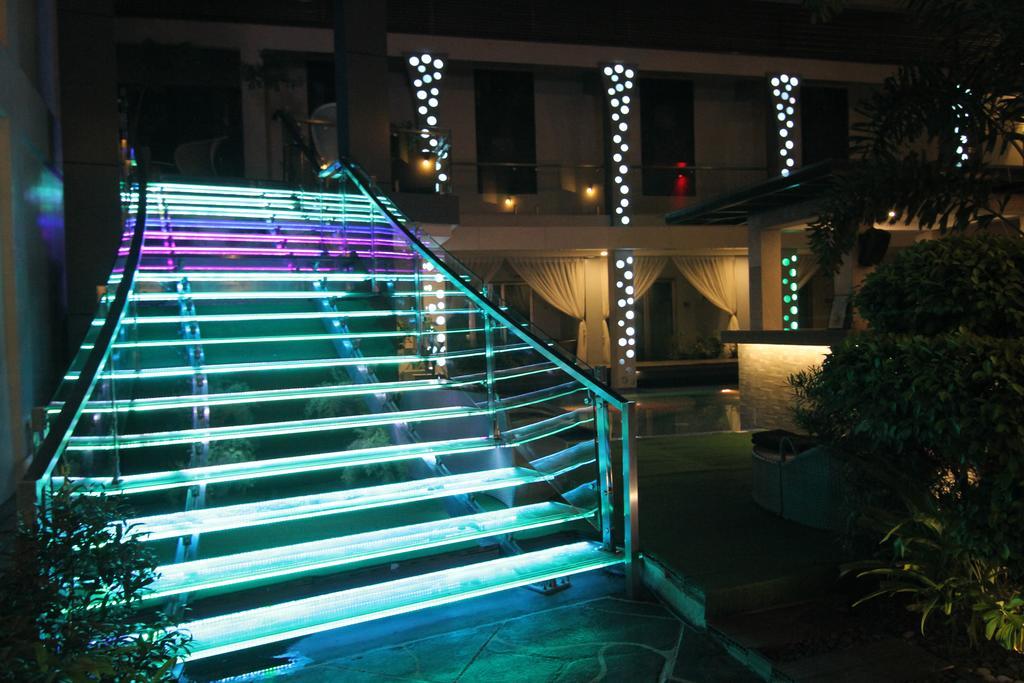Eloisa Royal Suites Lapu-Lapu City Kültér fotó