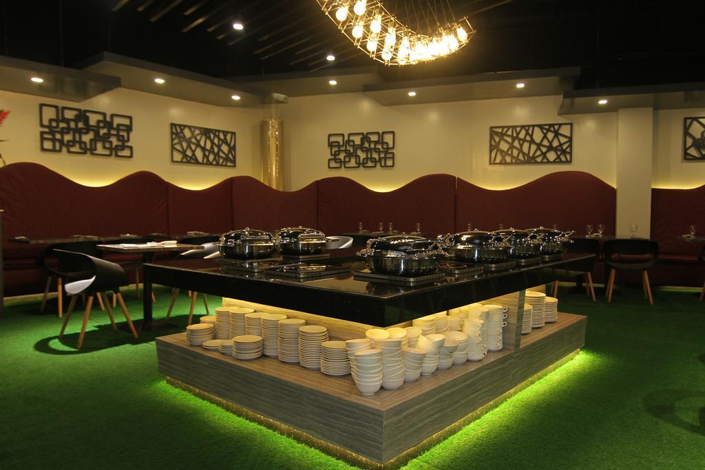 Eloisa Royal Suites Lapu-Lapu City Kültér fotó