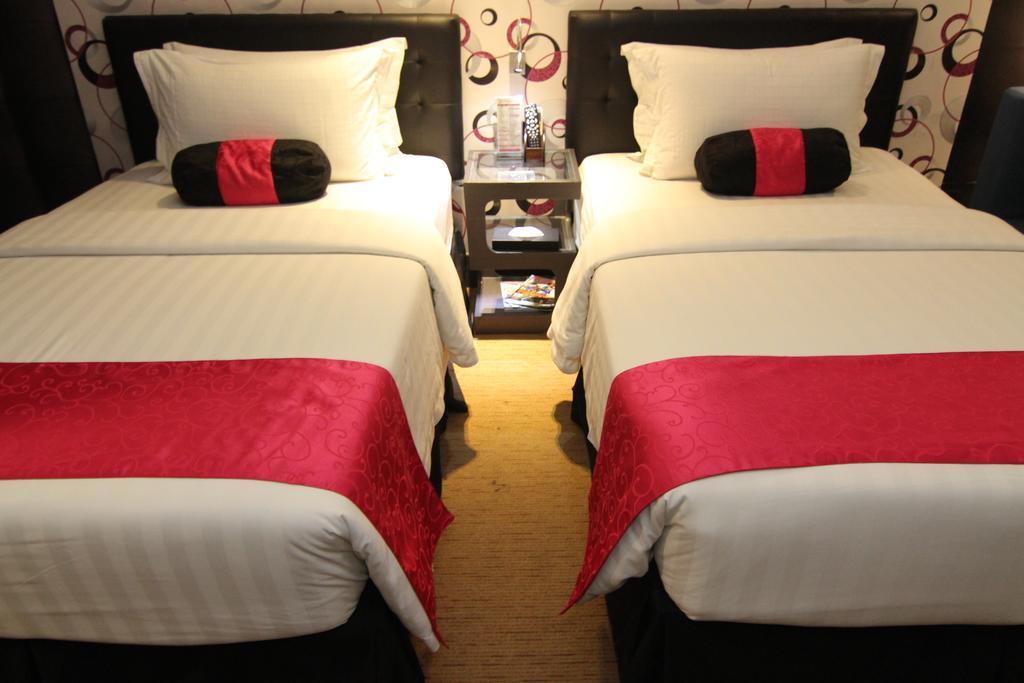 Eloisa Royal Suites Lapu-Lapu City Kültér fotó