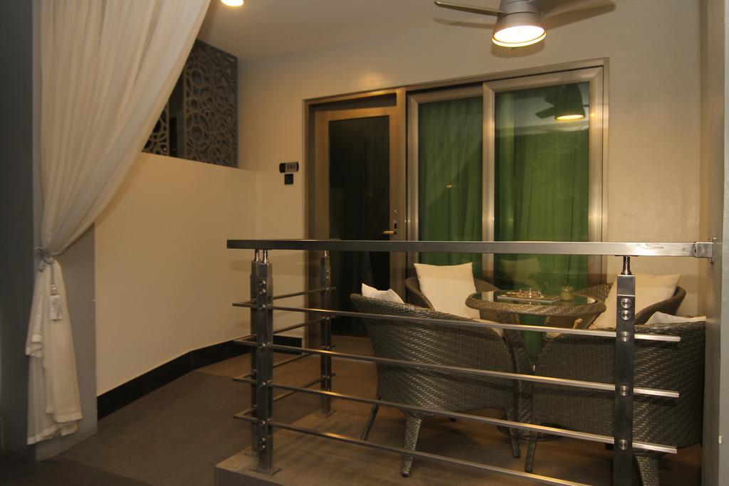Eloisa Royal Suites Lapu-Lapu City Kültér fotó