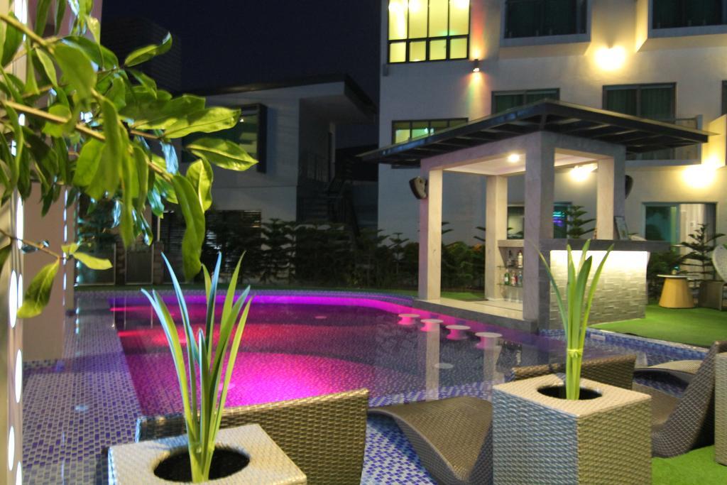 Eloisa Royal Suites Lapu-Lapu City Kültér fotó